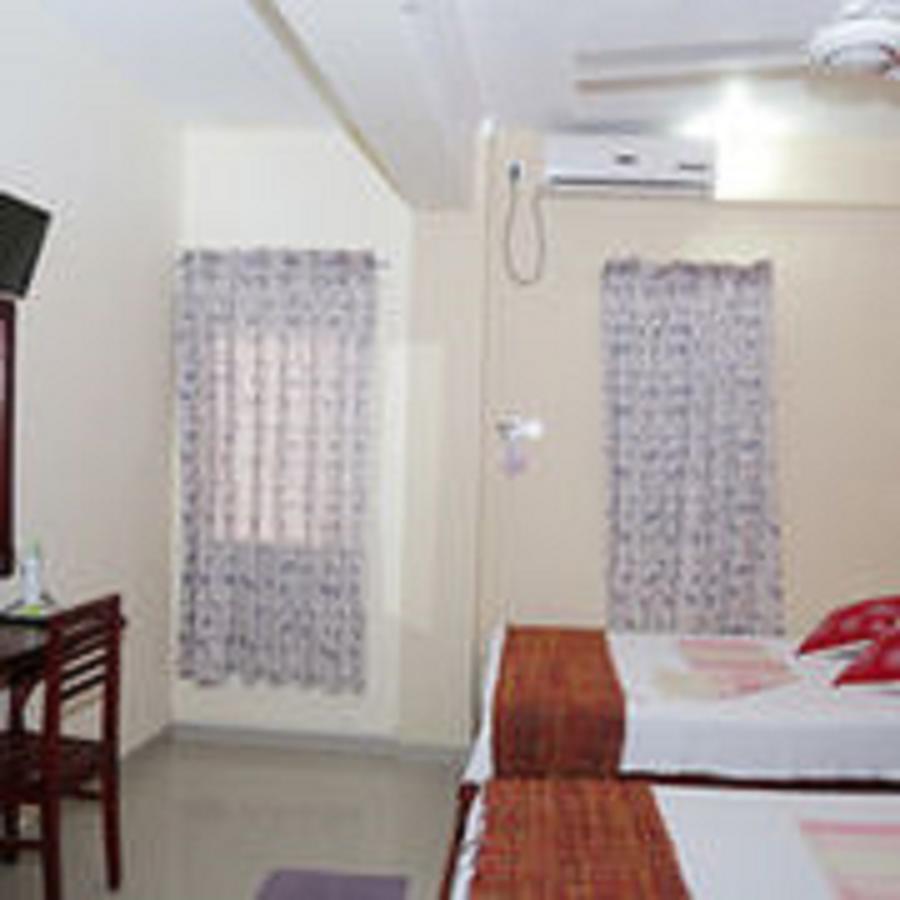 Dyke Rest Hotel Trincomalee Buitenkant foto
