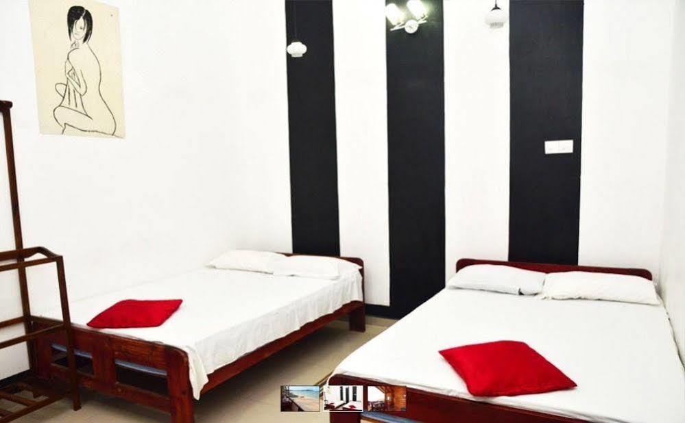 Dyke Rest Hotel Trincomalee Buitenkant foto